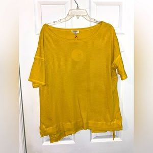Umgee Mustard Yellow Tunic. Size L. NWT